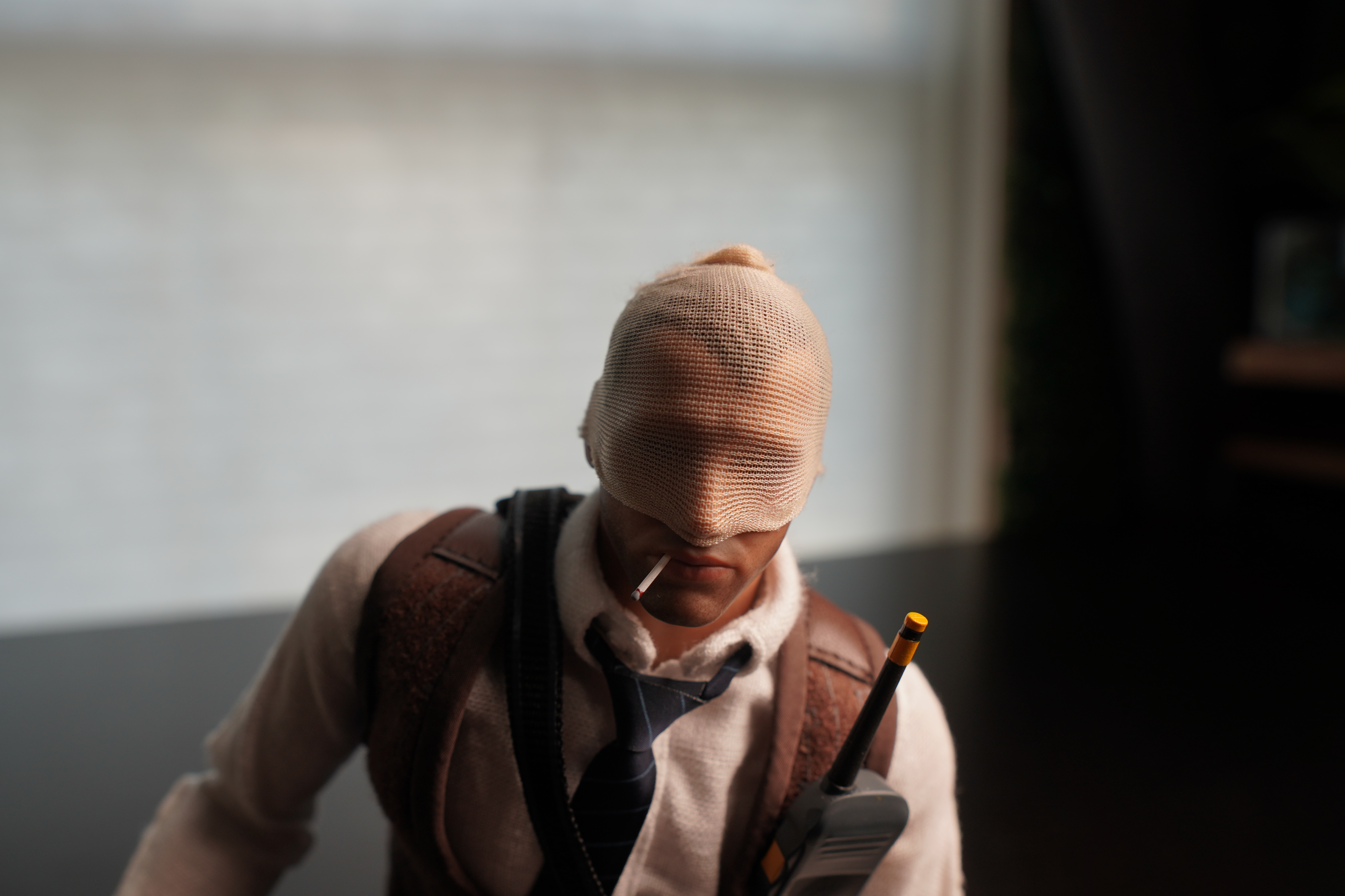 Agent number K figurine face close up v1