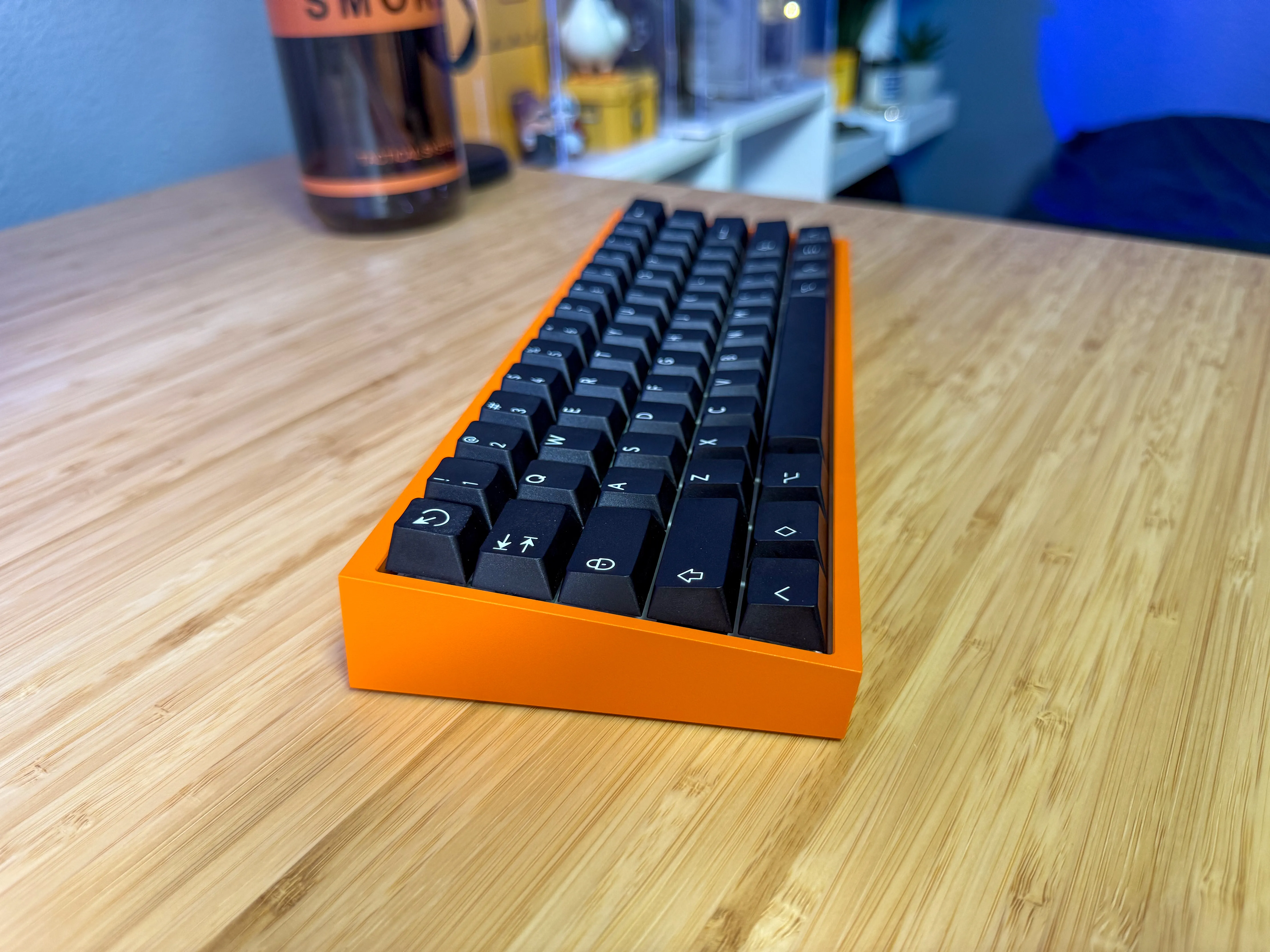 Killowatt wooting side view