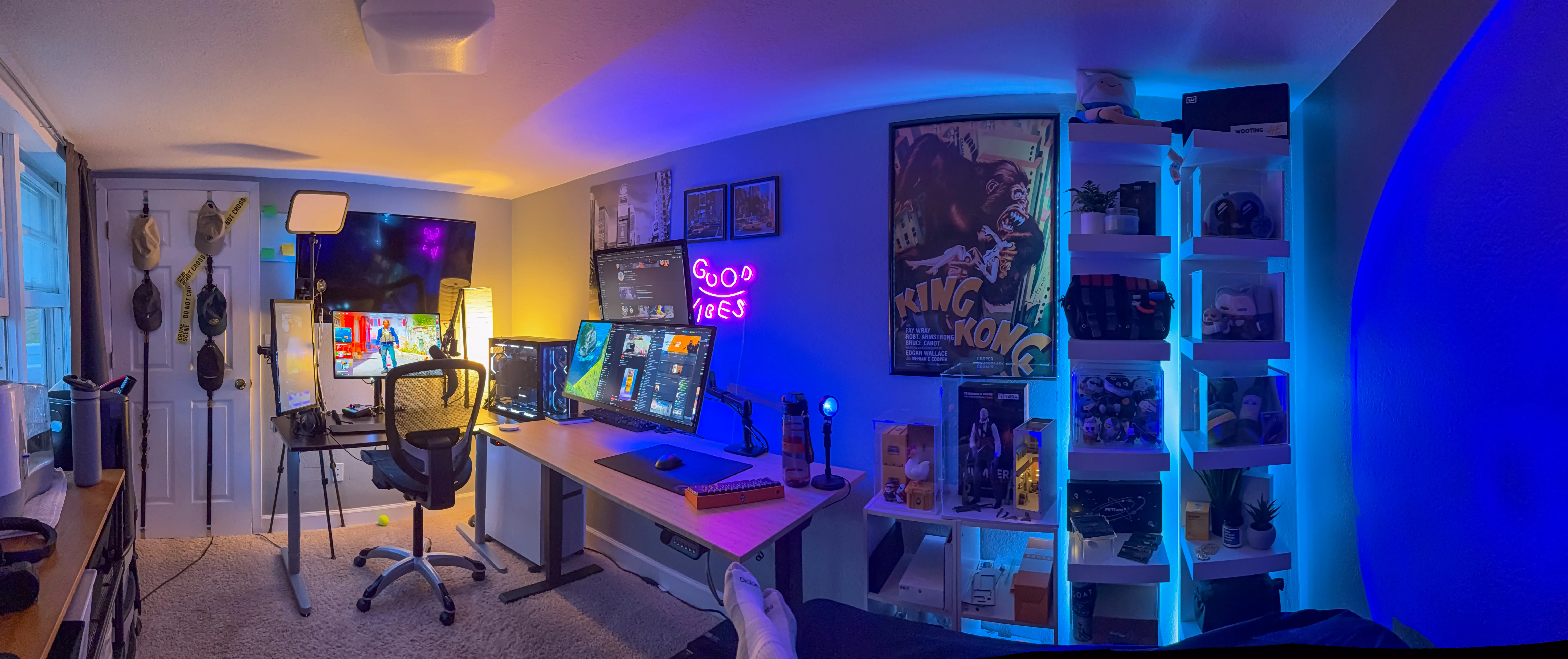 Gaming Setup with Ultra Wide monitor, 3 16:9 monitors, and a 50 inch tv. Five screens Total. 2023